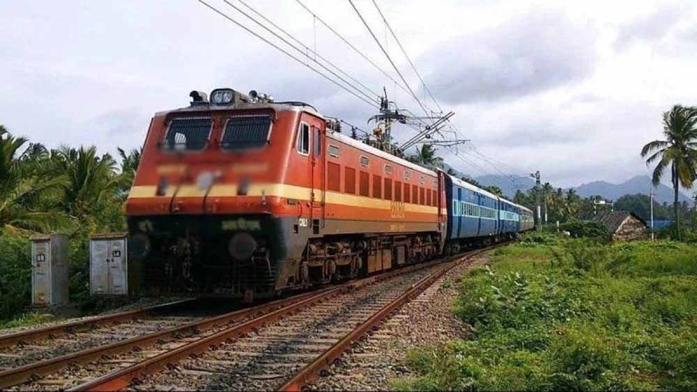 बिलासपुर से बेंगलुरु जाना हुआ आसान, यात्रियों के लिए चलेगी वन-वे समर स्पेशल ट्रेन
