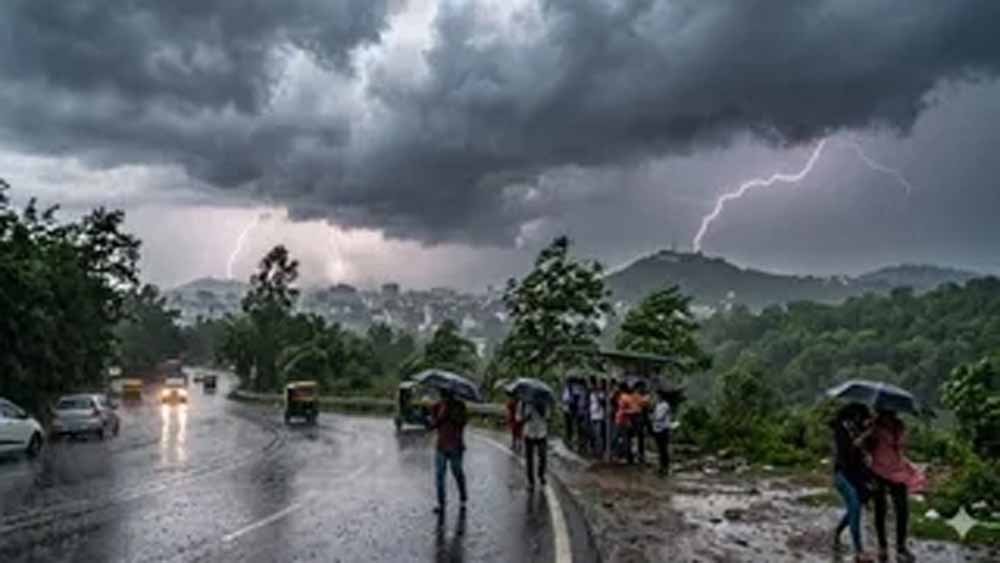 रायपुर में बादलों का डेरा, कल से मानसून पकड़ेगा रफ्तार; बारिश के आसार बढ़े