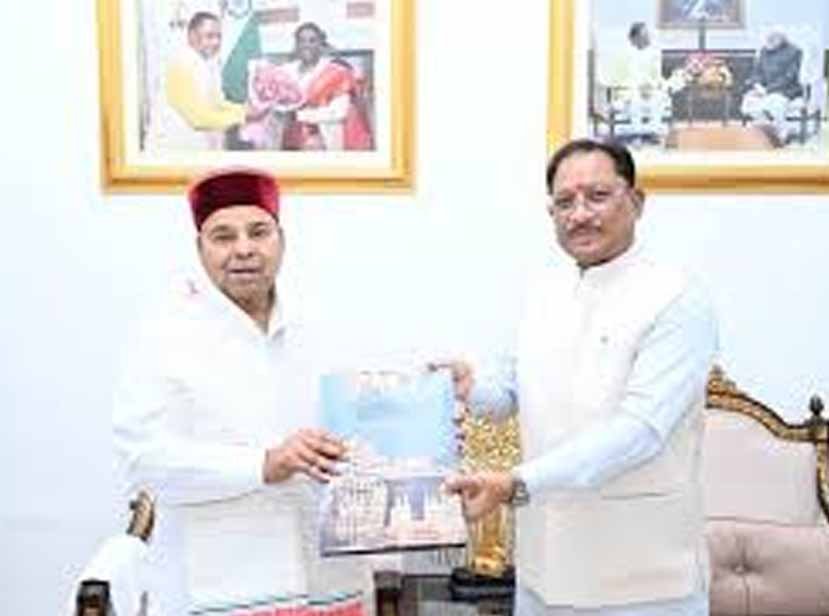 CM विष्णुदेव साय से मिले कर्नाटक के राज्यपाल थावरचंद गहलोत, समसामयिक मुद्दों पर हुई चर्चा