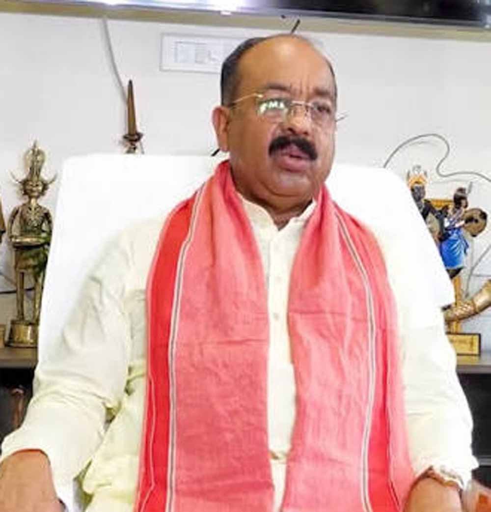 CG Deputy CM साव का कांग्रेस पर हमला, बोले- UCC पर फैला रही दुष्प्रचार; आदिवासी परंपराएं रहेंगी सुरक्षित