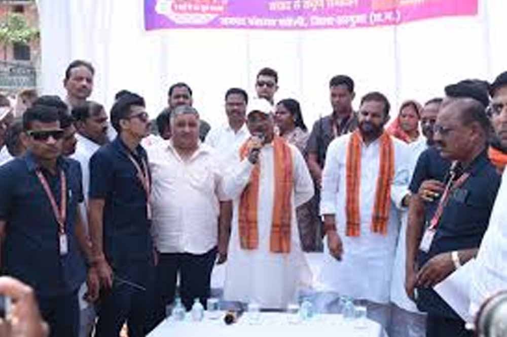 मत्स्य पालकों को मुख्यमंत्री साय की बड़ी सौगात, आधुनिक सामग्री बांटकर आजीविका को किया मजबूत