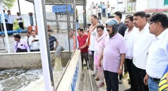 रायपुर का निरीक्षण करने में स्कूटी से निकले उप मुख्यमंत्री अरुण साव