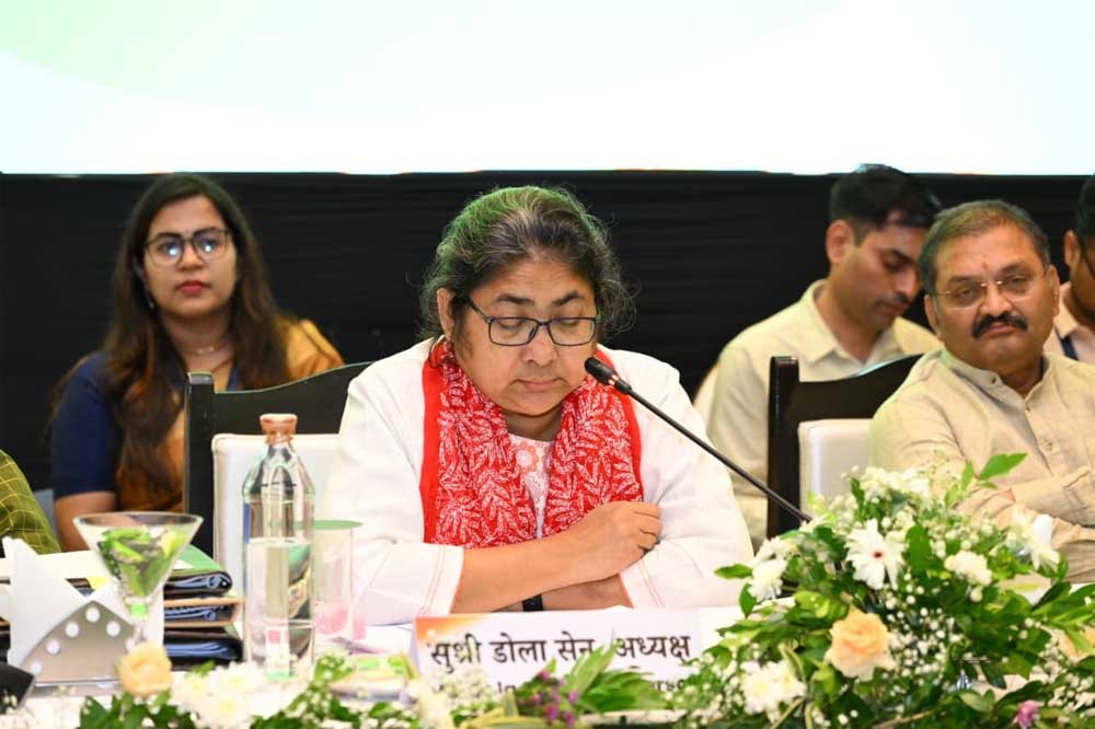 भारत-अमेरिका व्यापार संबंधों के मूल्यांकन हेतु वित्तीय एवं बीमा संस्थाओं से चर्चा