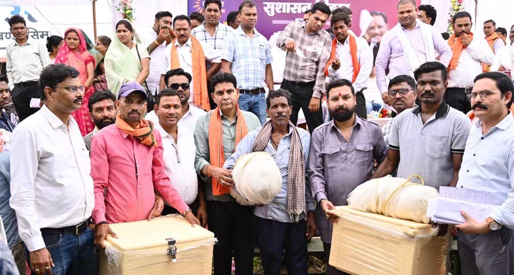 सुशासन का लक्ष्य जनता के काम समय पर पूरा करना, विभागीय योजनाओं से आर्थिक रूप से सशक्त बनें ग्रामीणरू राजस्व मंत्री टंक राम वर्मा
