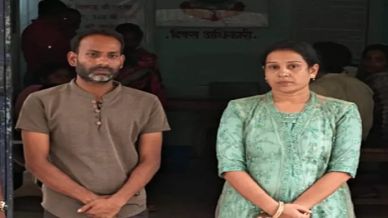 विश्व पर्यावरण दिवस के अवसर पर आज वन और जलवायु परिवर्तन विभाग द्वारा रायपुर के राजीव स्मृति वन में एक कार्यक्रम का आयोजन किया जाएगा. “प्रकृति से प्रेरित जलवायु के लिए, हमारे भविष्य के लिए” थीम पर आयोजित इस कार्यक्रम के मुख्य अतिथि मुख्यमंत्री विष्णु देव साय होंगे. वहीं, वन मंत्री केदार कश्यप विशिष्ट अतिथि होंगे. प्रधान मुख्य वन संरक्षक और वन बल प्रमुख अरुण कुमार पांडे ने बताया कि इस अवसर पर मुख्यमंत्री और वन मंत्री “एक पेड़ मां के नाम” अभियान का शुभारंभ करेंगे. https://jantaserishta.com/local/chhattisgarh/bjps-mass-contact-campaign-begins-today-4743394