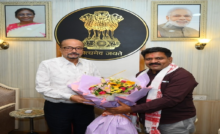 CG : राज्यपाल रमेन डेका से उप मुख्यमंत्री विजय शर्मा ने की सौजन्य मुलाकात …