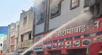 CG : MG रोड के ऑटोमोबाइल शॉप में लगी आग …