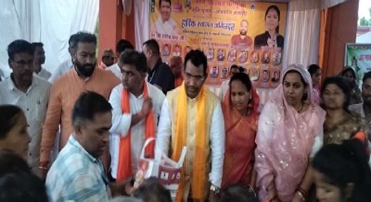 CG : विधायक रोहित साहू निक्षय मित्र बनकर 5 टीबी मरीजों को लिया गोद …