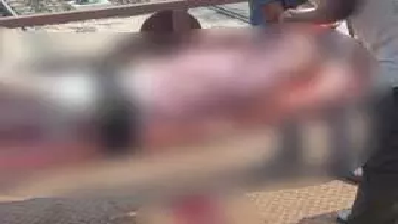 CG : मजदूर कॉल में बात करते रेलवे ट्रैक में चला गया, ट्रेन से कटकर मौत …