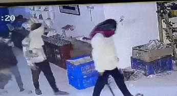 CG :फार्म हाउस में 7 लाख की चोरी, हथियारबंद बदमाश CCTV में कैद …