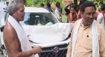 CG : कारों की टक्कर में एक की मौत, 4 लोगों की हालत नाजुक …
