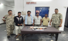 CG : जंगल में चल रहा था लाखों का जुआ, कोतवाली पुलिस ने 4 जुआरियों को दबोचा …