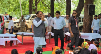 CG : सुशासन तिहार में मुख्यमंत्री पहुंचे कोण्डापल्ली, जनचौपाल में सुनीं ग्रामीणों की समस्याएं …