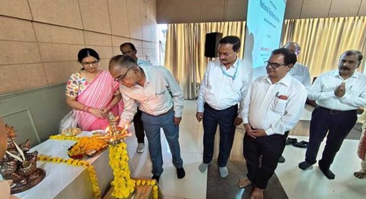 प्रदेश में राष्ट्रीय मेरिट कम मीन्स छात्रवृत्ति योजना के प्रभावी क्रियान्वयन, छात्रवृत्ति चयन प्रक्रिया, मॉनिटरिंग के बारे में विशेषज्ञों ने दी जानकारी