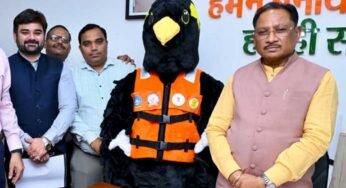 राष्ट्रीय कायाकिंग-केनोईंग प्रतियोगिता के मस्कट ‘पहाड़ी मैना’ का मुख्यमंत्री ने किया विमोचन