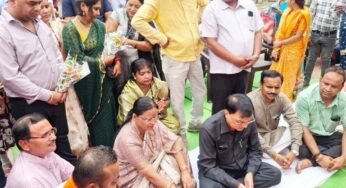 उद्योग मंत्री लखनलाल देवांगन ने सड़क डामरीकरण का कार्य प्रारंभ कराया