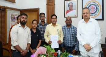CG : लंबित भर्तियां शुरू करने की मांग को लेकर रायपुर पहुंचे बेरोजगार युवा, जनप्रतिनिधियों को सौंपा ज्ञापन…