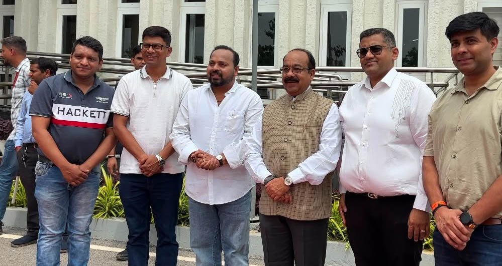 माननीय उपमुख्यमंत्री अरुण साव ने मनोकामना रथ को हरी झंडी दिखाकर किया जोहार जगन्नाथ कार्यक्रम का शुभारंभ