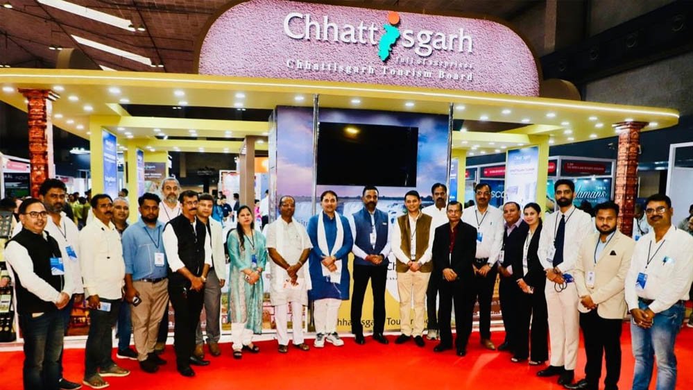 ट्रैवल एंड टूरिज्म फेयर कोलकाता-2026 में ‘बेस्ट डेकोरेशन ऑफ स्टॉल एंड अपीयरेंस’ सम्मान से बढ़ी प्रदेश की प्रतिष्ठा