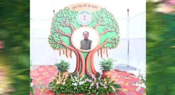 ‘एक पेड़ मां के नाम 3.0’ अभियान के तहत विधानसभा परिसर में वृहद पौधरोपण, मुख्यमंत्री विष्णुदेव साय ने लगाया रुद्राक्ष का पौधा