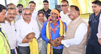 रायपुर : कृत्रिम गर्भाधान से पशुधन विकास की मिसाल बना ग्राम पुरी