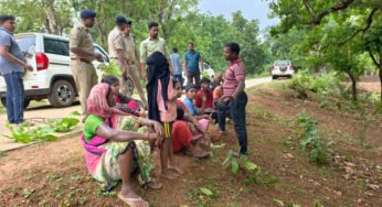धर्मांतरण के बाद ग्रामीण विवाद, ग्रामसभा ने परिवार को गांव से बाहर किया; धार्मिक परंपराओं से दूरी का आरोप