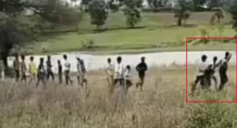 बड़वानी में युवती को 25-30 युवक बाइक पर उठाकर ले गए! वायरल VIDEO से हड़कंप, जांच में ‘देजा’ प्रथा का एंगल