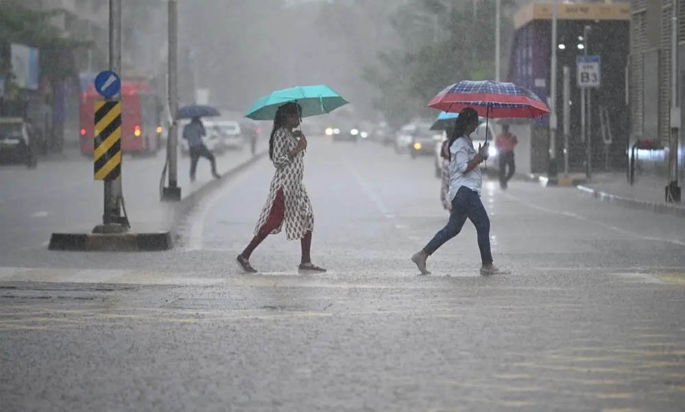 MP Weather Alert: ग्वालियर-चंबल में आज भारी बारिश, भिंड में रेड अलर्ट; उज्जैन-सागर भी होंगे तरबतर