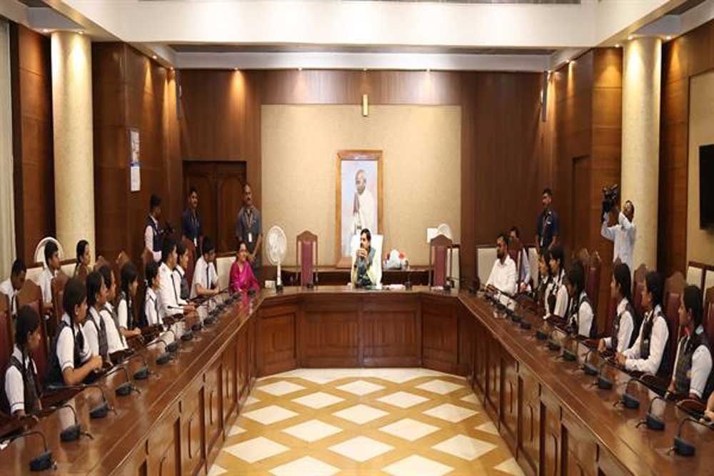 राष्ट्र निर्माण में सक्रिय भूमिका निभाना जागरूक नागरिक की पहचान : मुख्यमंत्री डॉ. यादव