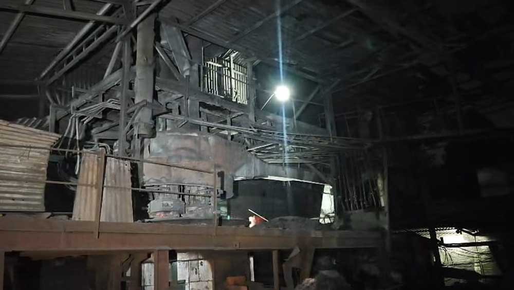 उरला की फैक्ट्री दुर्घटना के बाद सख्त कार्रवाई, मृतक श्रमिकों के कंपनी प्रबंधन द्वारा परिजनों को 30-30 लाख रुपये का मुआवजा देने पर सहमति