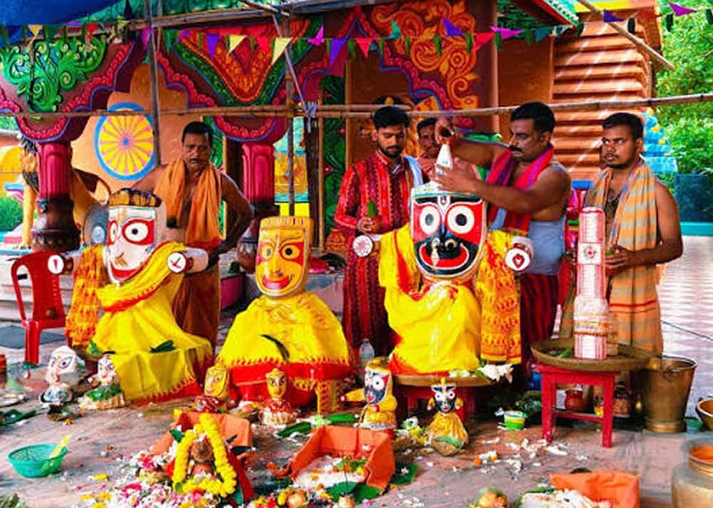 श्रीगोंचा महापर्व में उमड़ा आस्था का सैलाब, जगदलपुर बना सामाजिक एकता का प्रतीक