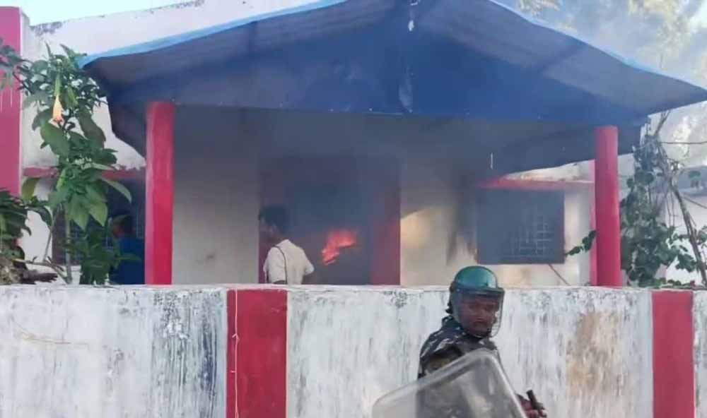कांकेर में धर्मांतरित व्यक्ति के शव के दफन को लेकर विवाद, गांव में बढ़ा तनाव