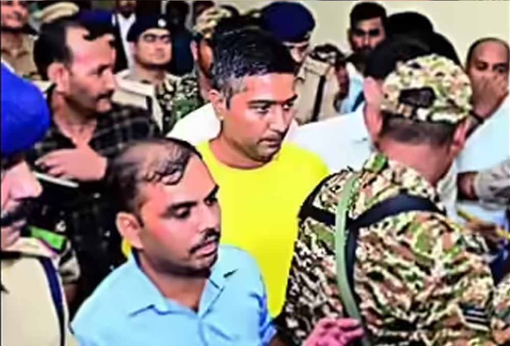 CG शराब घोटाला: चैतन्य बघेल को सुप्रीम कोर्ट से बड़ी राहत, जमानत चुनौती वाली याचिकाएं खारिज