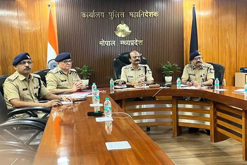 “नशे से दूरी है जरूरी 2.0” अभियान को जनआंदोलन का स्वरूप दें – डीजीपी कैलाश मकवाणा