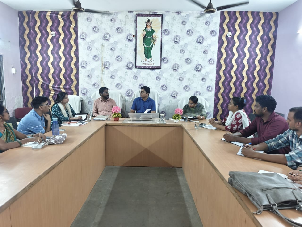 मोहला – विकासखंड स्तरीय ठोस अपशिष्ट प्रबंधन एवं निगरानी समिति की बैठक सम्पन्न