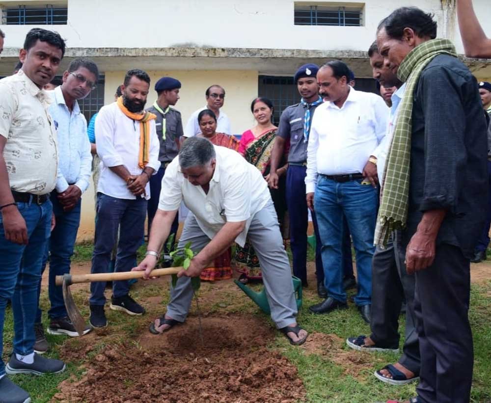 शिक्षा ही विकसित छत्तीसगढ़ की सबसे मजबूत नींव – राजेश अग्रवाल