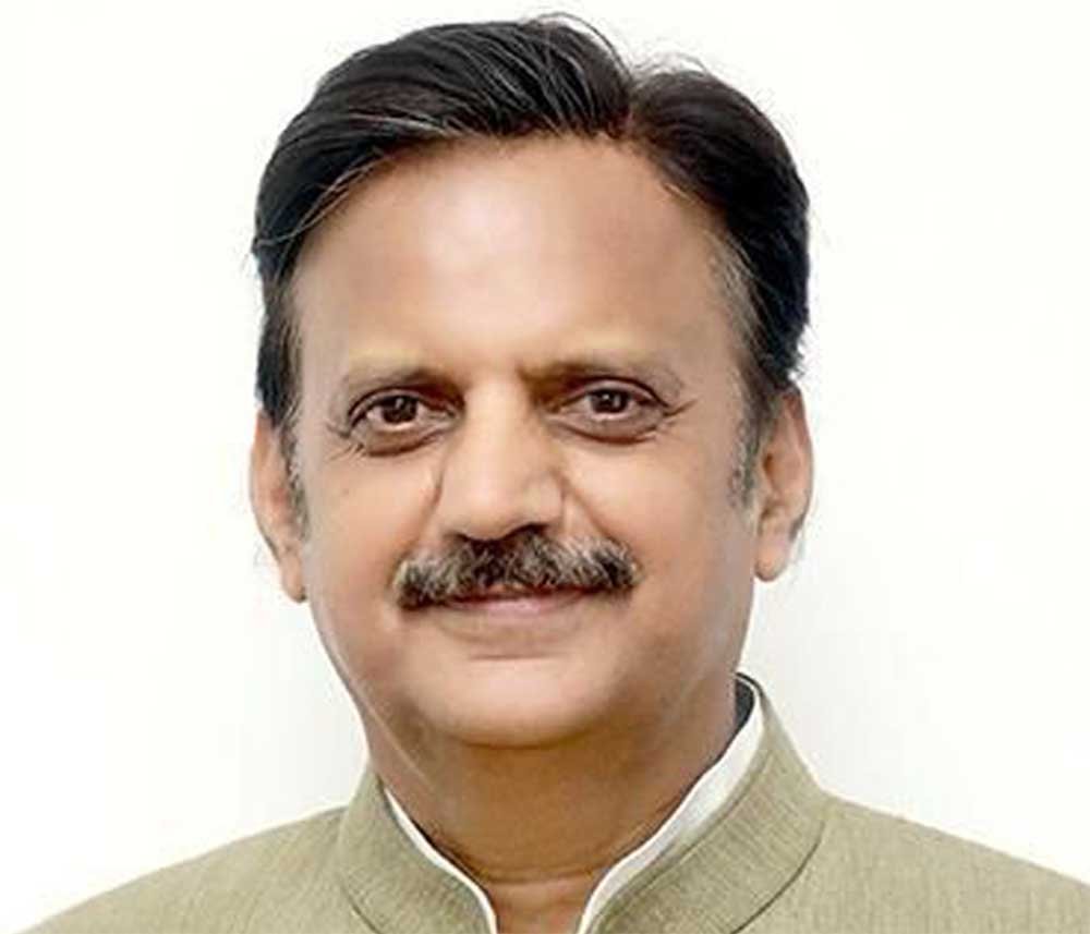 प्रधानमंत्री मोदी के दूरदर्शी नेतृत्व में देश में स्वास्थ्य अधोसंरचना का हो रहा अभूतपूर्व विस्तार : उप मुख्यमंत्री शुक्ल