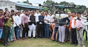 धमतरी बना प्रदेश का पहला जिला, जहाँ PACS के जरिए किसानों को मिलेगी ड्रोन स्प्रेयर सेवा