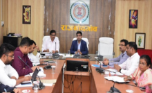 CG : सीएम हेल्पलाइन 1076 में प्राप्त आवेदनों का प्राथमिकता के साथ समय-सीमा में करें गुणवत्तापूर्ण निराकरण : कलेक्टर …