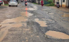 CG : 40 करोड़ की सड़क योजना अटकी, कोतबा-बागबहार मार्ग बना ‘मौत का रास्ता’ …