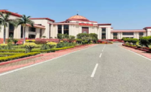 CG : महिला रेडियोलॉजिस्ट को पोक्सो केस में राहत, हाईकोर्ट ने FIR रद्द की …