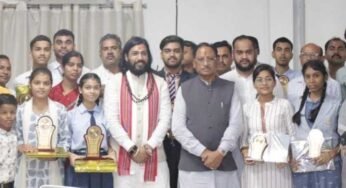 मुख्यमंत्री विष्णुदेव साय ने मेधावी विद्यार्थियों का किया सम्मान