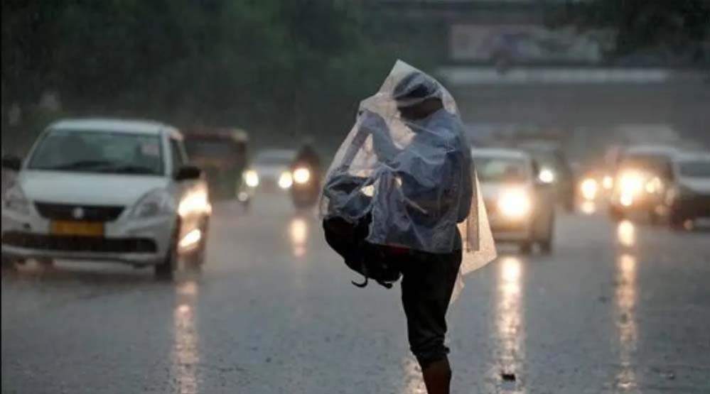 MP Weather Update: प्रदेश में सामान्य से 16% कम बारिश, 90% हिस्से में अगले 4 दिन हल्की वर्षा का अनुमान