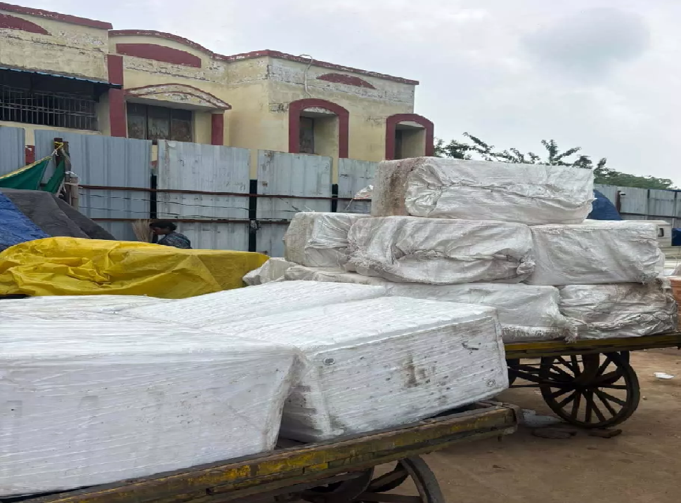 CG : रेलवे पार्सल गोदाम से 5 क्विंटल पनीर जब्त …