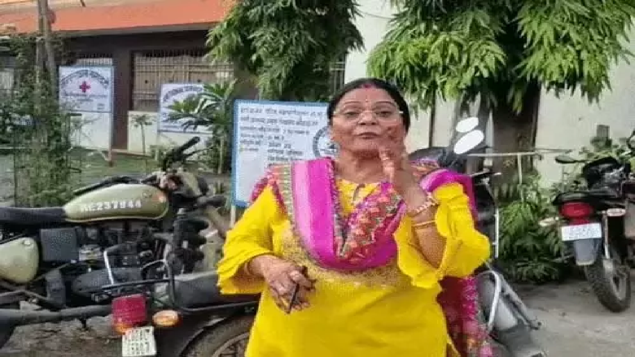CG : शिक्षक पर शराब के नशे में स्कूल आने का आरोप, प्रिंसिपल और मीडियाकर्मियों के बीच तीखी बहस …