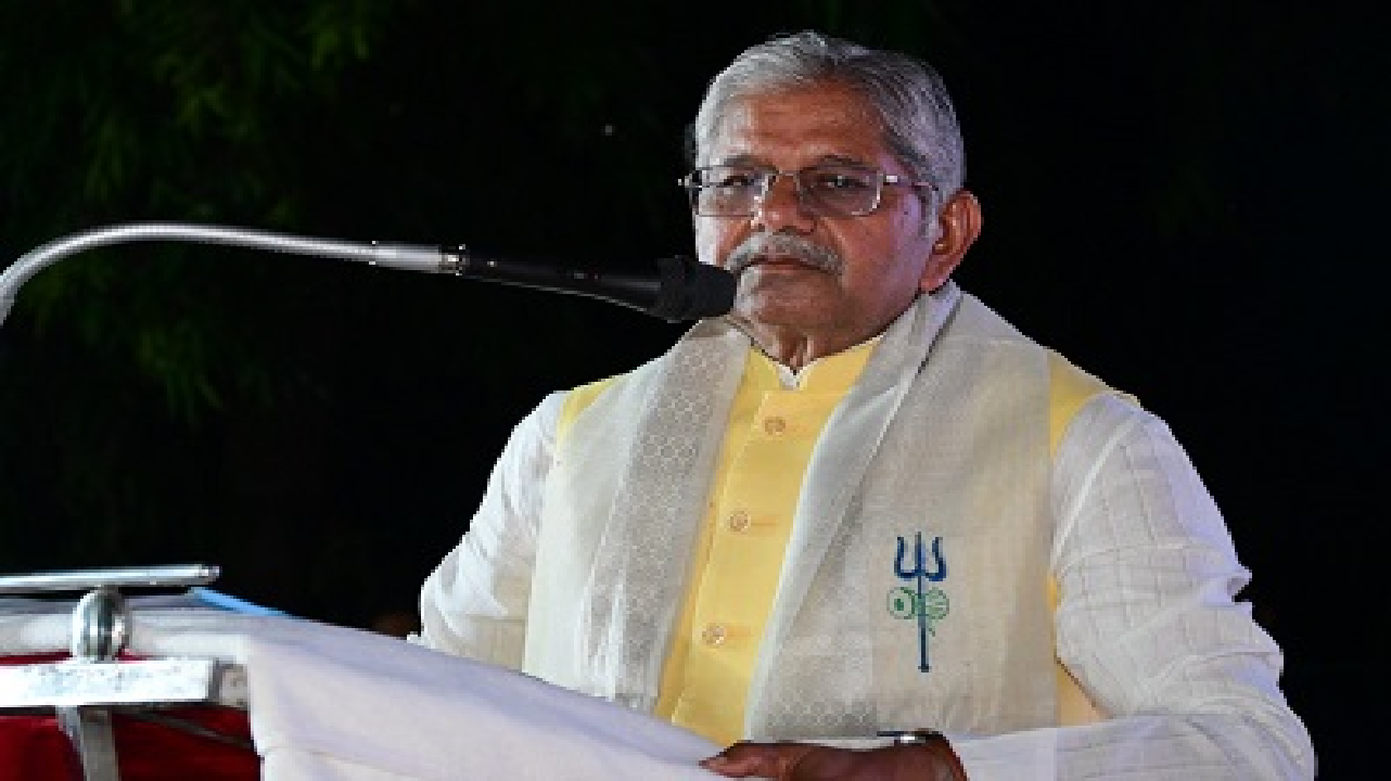 राजनांदगांव : सेवा, परिश्रम और राष्ट्र निर्माण को समर्पित रही प्रधानमंत्री नरेन्द्र मोदी की 25 वर्षों की यात्रा : धरमलाल कौशिक…