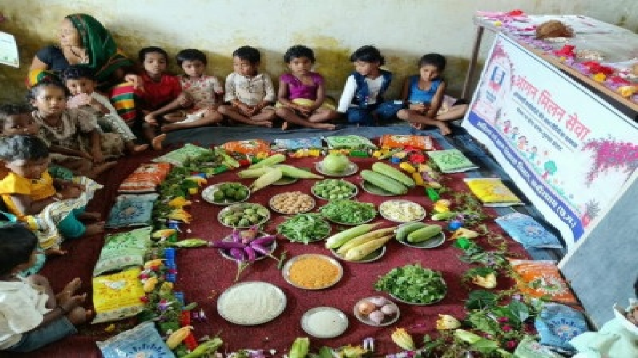 CG : बैगा बाहुल्य अंचल की 135 आंगनबाड़ियों में एक साथ सजा ‘आंगन मिलन सेवा’…