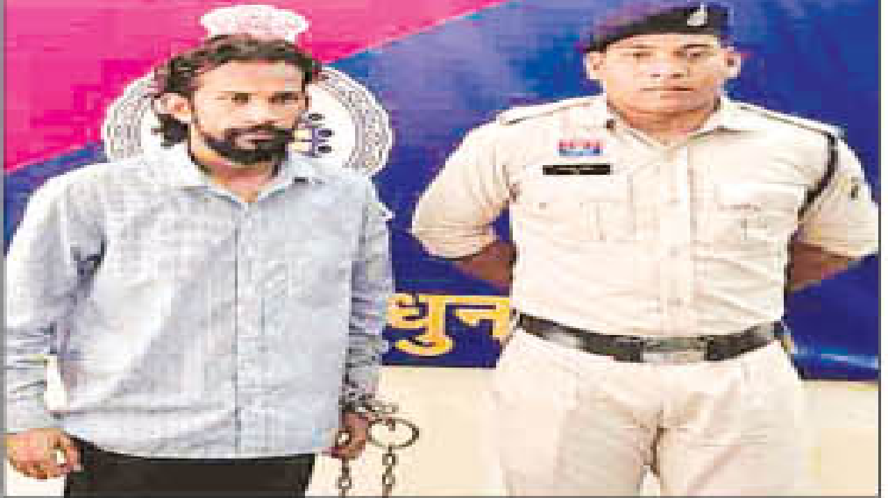 राजनांदगांव : झूठे केस में फंसाने की धमकी देकर 5 लाख की मांग...