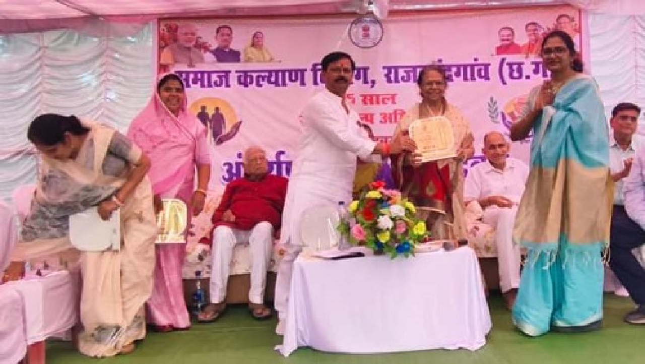 राजनांदगांव : समता वृद्धाश्रम में मनाया गया अंतर्राष्ट्रीय वृद्धजन दिवस…