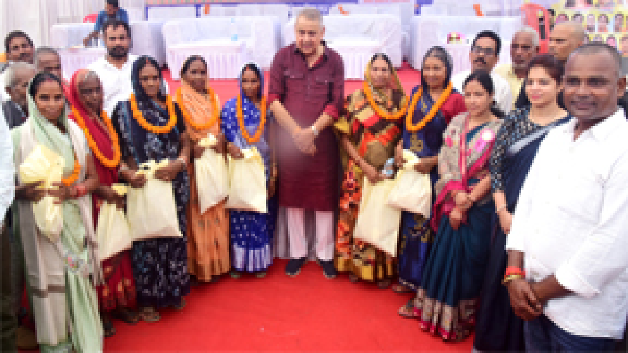 CG : सेवा संकल्प अभियान से जनता तक पहुंच रहा योजनाओं का लाभ : विधायक…
